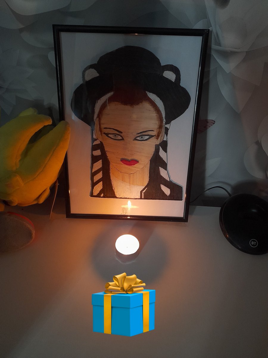 IbboLisa's tweet photo. @BoyGeorge @LeighBoulineau @FDW_VB @RealCultureClub @BoyGeorgesPage @LondonHoneyCo ❤️ always &amp; and eternally https://t.co/RfGqRWtTYz