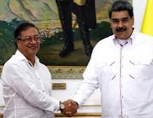 Analitico797's tweet photo. @MariaA_PardoJ Toda la razón Sra después de ser amigo y apoyo de tiramos genocidas corruptos que han matado a sus compatriotas por religión por política o por dinero no se puede retroceder. Si para Ud los muertos de 🇮🇱 🇵🇸 son diferentes a los de 🇻🇪 🇨🇺  🇮🇷 lo suyo es sesgo ideológico no apoyo. https://t.co/QOmnltK8Pw