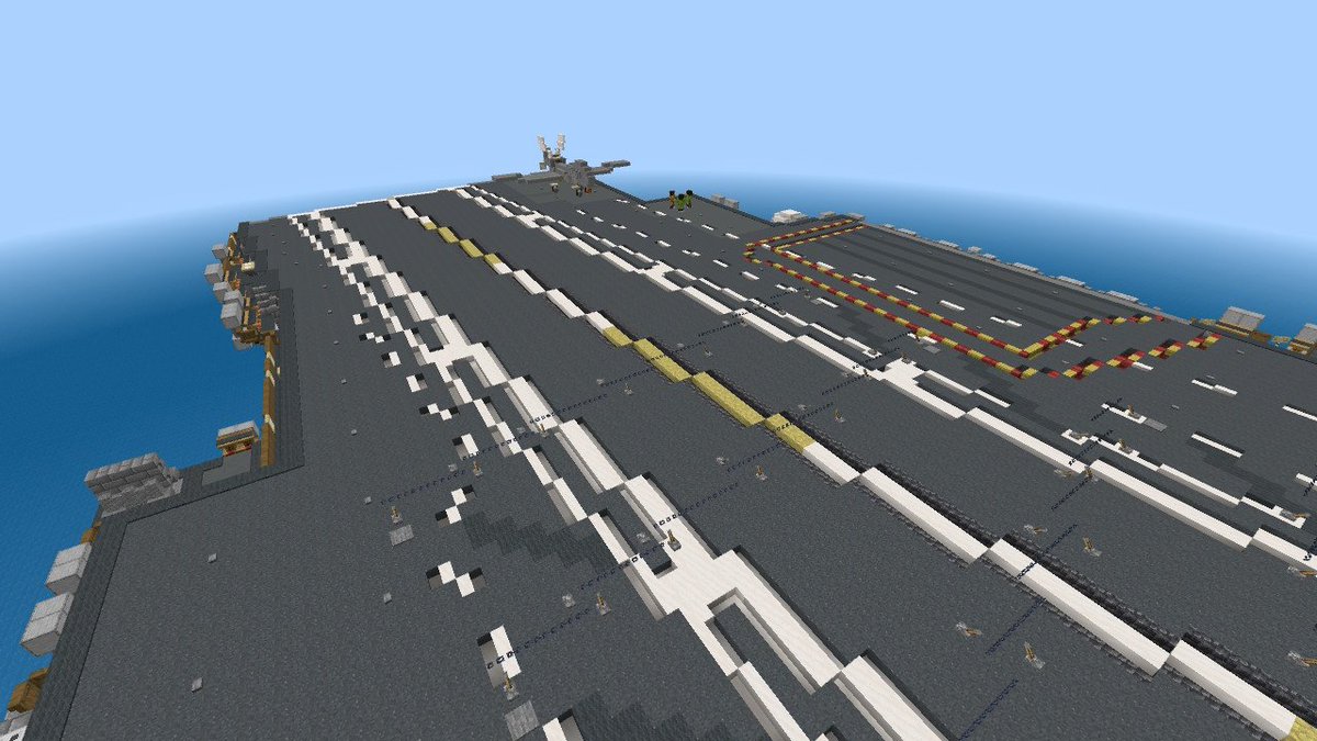 BisMania579409's tweet photo. エンタープライズ級の細かい写真
Part1　飛行甲板

#マイクラ
#マイクラ建築コミュ
#マイクラ軍事部 https://t.co/ueCFt1bDkn