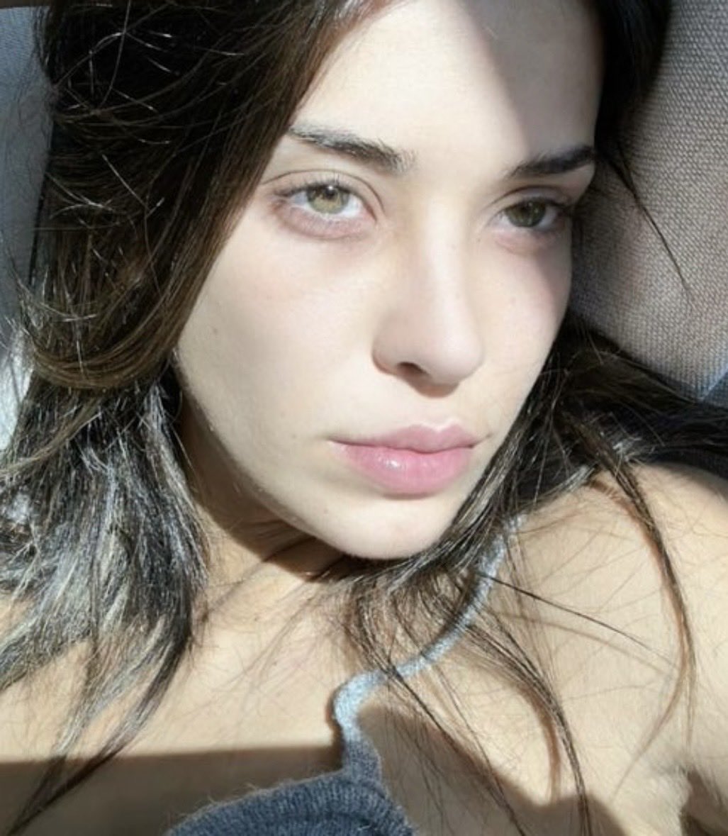 urwolve's tweet photo. No makeup needed . https://t.co/9PhUt1qRiC