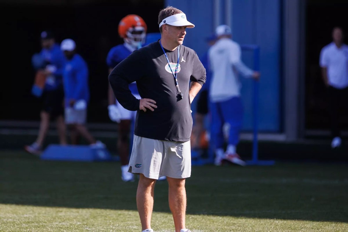 LandonTengwall's tweet photo. Florida fans y’all are gonna love this Buster Faulkner Scheme Film Study I have coming out tonight. It really shows why he is one of the best playcallers in CFB. And shows off his ability to sequence plays at an extremely high level. He also has the best Counter run scheme in CFB https://t.co/ZnQfOhlQ5X