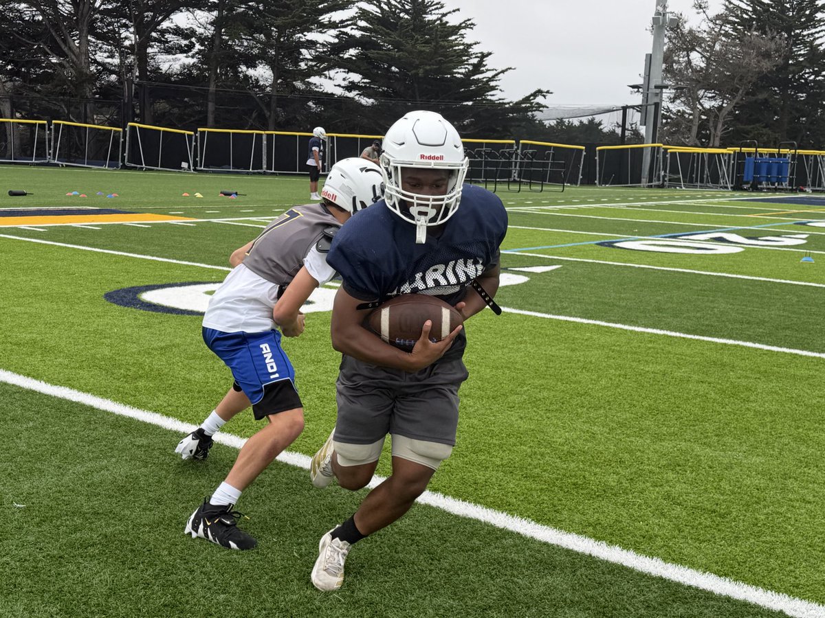 JohnJDevine's tweet photo. Tailback Denzel Garvin is one of the fastest players in the Santa Lucia Division https://t.co/cWtDM6CKYd
