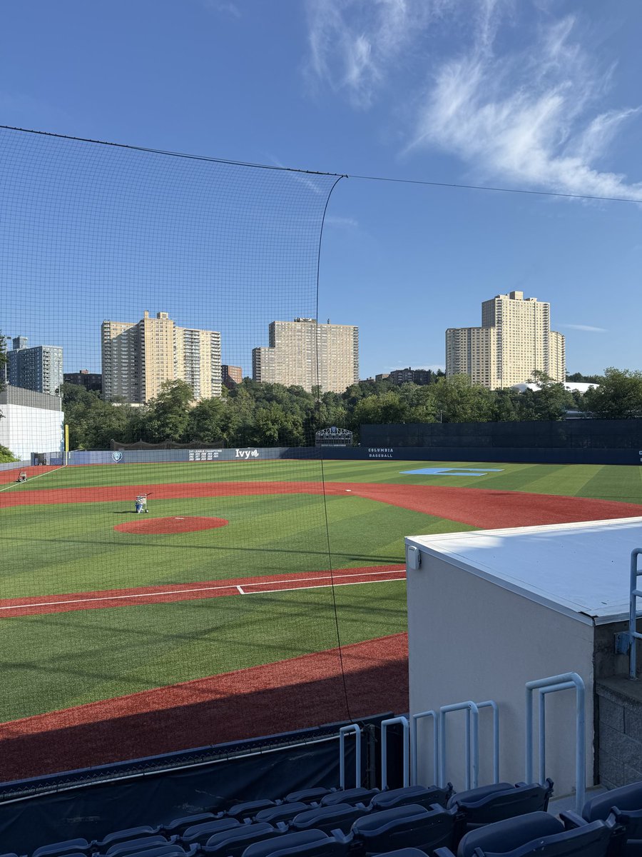 ZachRoa2028's tweet photo. I had an amazing time at the Brett Boretti baseball camp this past weekend! Thank you to @CULionsBaseball for putting on such a great event. All of the Coaches were super welcoming, and sent me home with some valuable information. Also met some great kids along the way! https://t.co/w2bMfgvNru