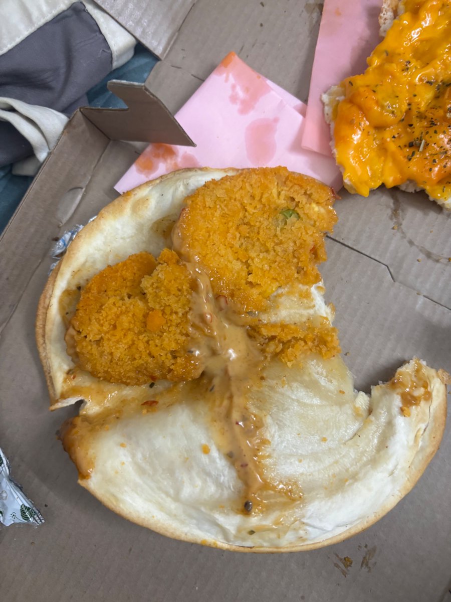 m_marathicha's tweet photo. @dominos_india Cheese bowl no contains toppings of herbs and taste so bitter and tacos are uncooked chewy.
Order number 347 https://t.co/4dDpfF7lVy