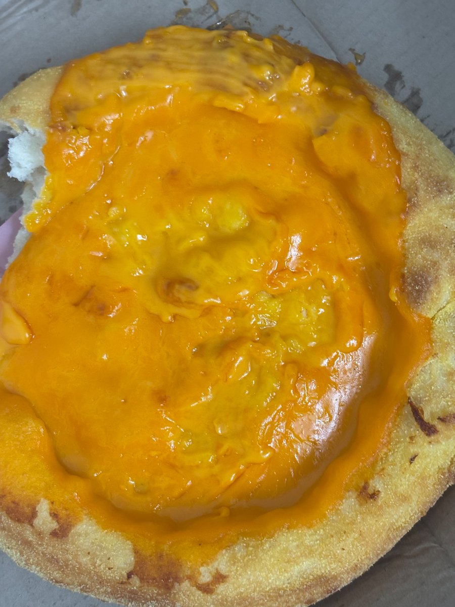 m_marathicha's tweet photo. @dominos_india Cheese bowl no contains toppings of herbs and taste so bitter and tacos are uncooked chewy.
Order number 347 https://t.co/4dDpfF7lVy