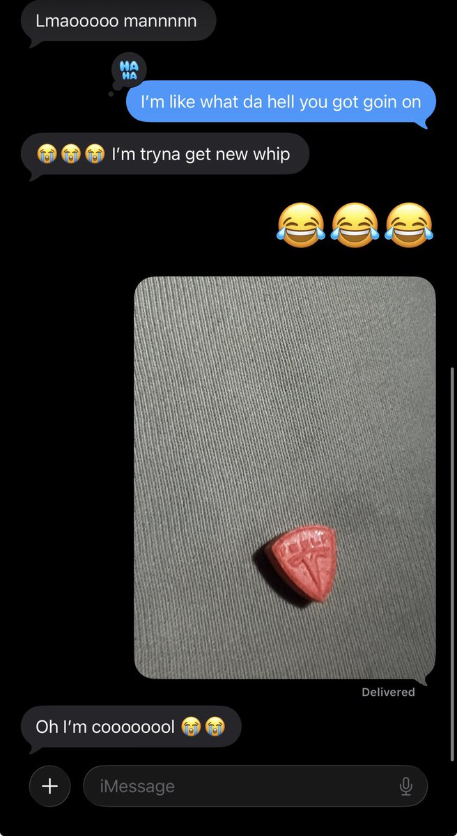 Foreverdre404's tweet photo. I’m like why my homeboy asking for drugs so early on this beautiful Sunday morning https://t.co/30qNMAtgtD