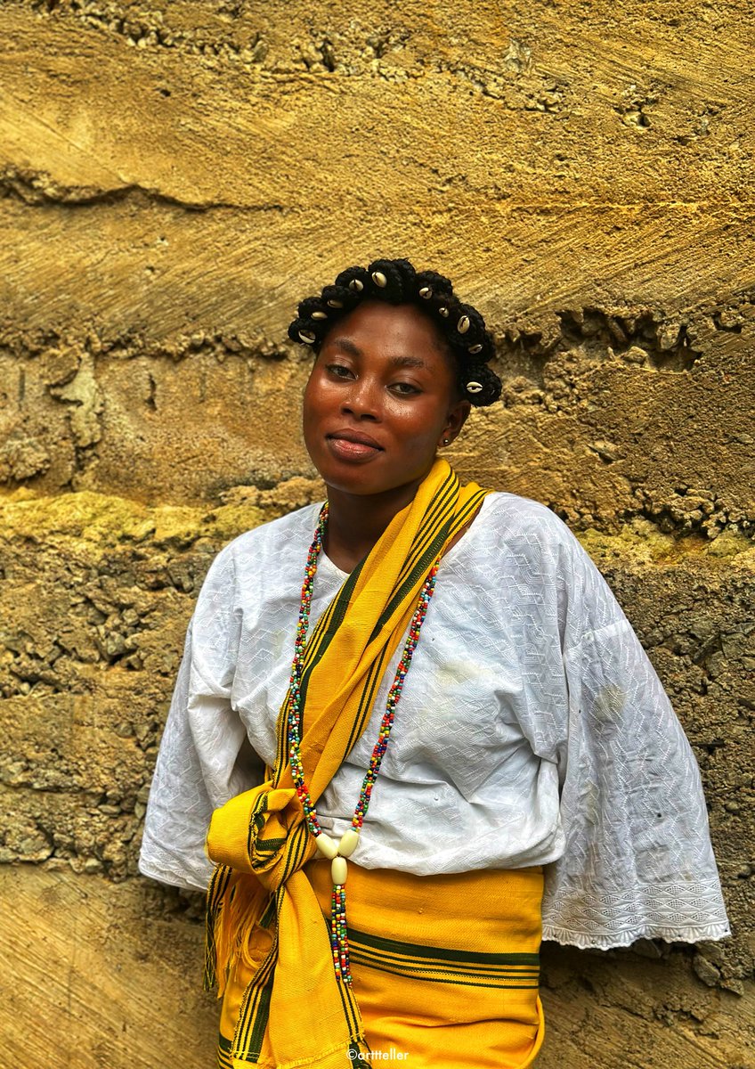 arttteller's tweet photo. Faces at the Osun-Osogbo Festival 2026.
A festival lives not just in its rituals and colours, but in the people who carry it — every gaze, every smile, a story of its own.💧

📍Osogbo, Osun State. Nigeria.

©️2026 Arttteller | TTOT
I reserve and own all the rights to my works. https://t.co/oEdz5qxHxx