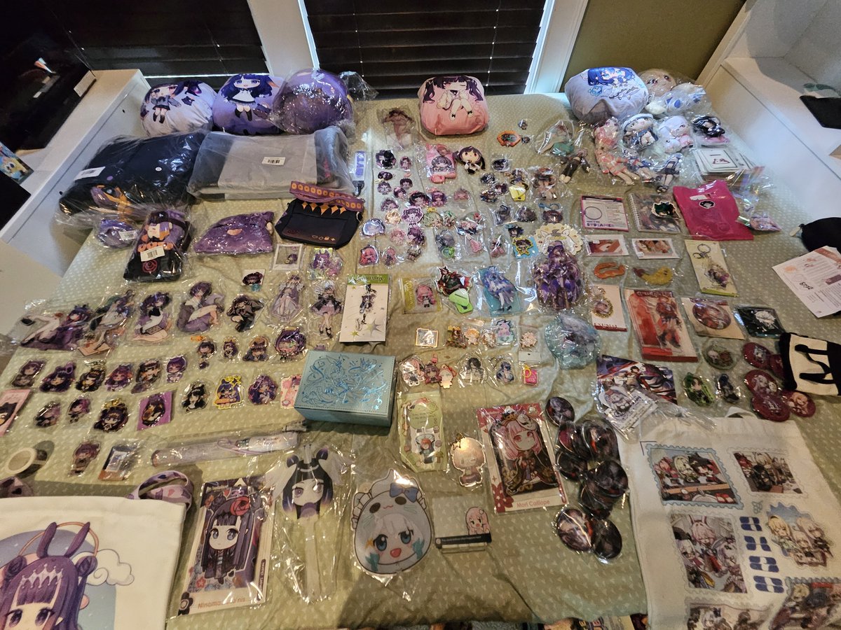 2bcappybro's tweet photo. Alright here is my merchandise haul from Anime Expo,  Anime Blues, and Offkai Expo. Thanks everyone that I met and spent time with this last July. I am finally feeling better. https://t.co/f0uChDoEN5