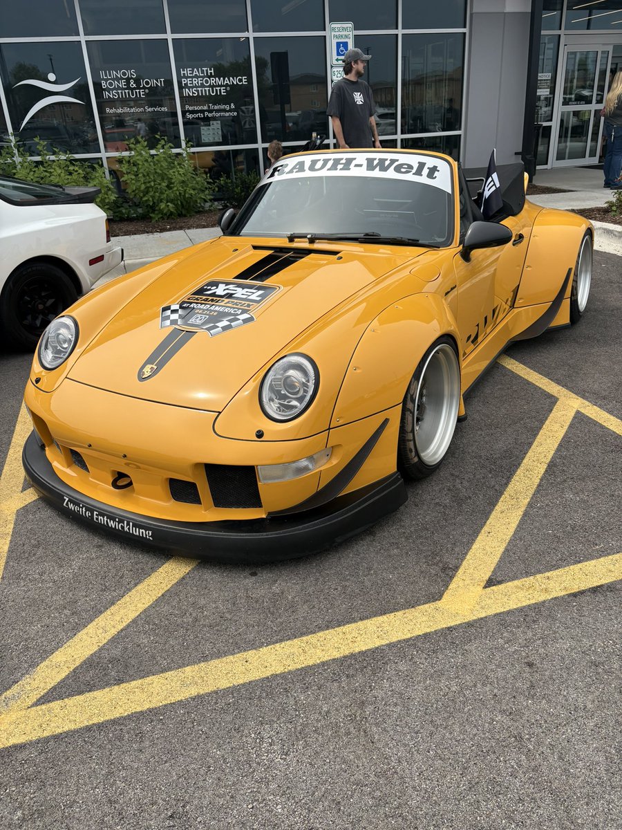 dettedrifts's tweet photo. saw cars again https://t.co/rEGngTnW2f