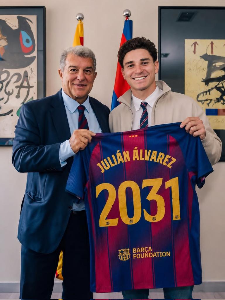 amooralyeman's tweet photo. رسمياً الفاريييييييز الى برشلونة ❤️💙❤️💙
120 مليون يورو 💰
مووووت يا مدريدي قههههر😭😭😭😭
#برشلونة #ميسي #الفاريز #كلاسيكو #ريال_مدريد https://t.co/PMfzWJejcA