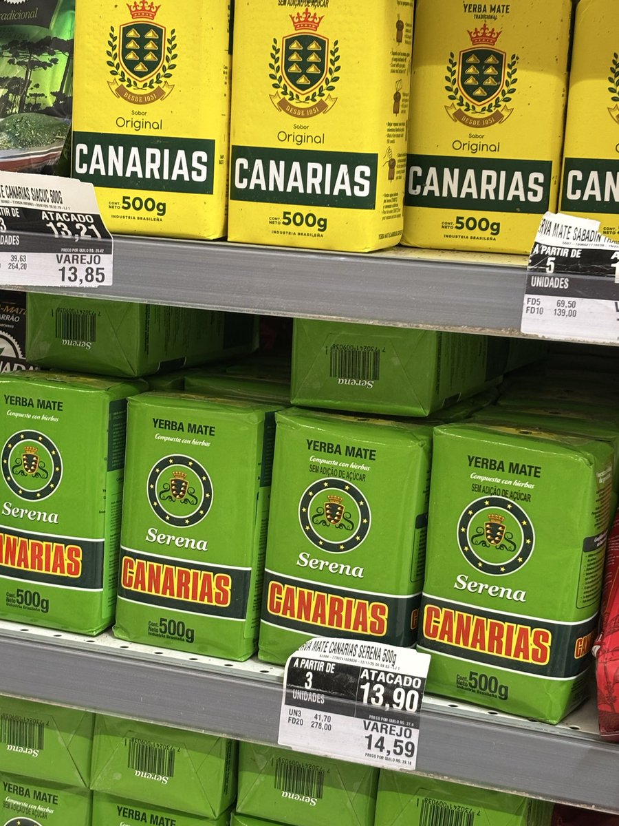 sainrris's tweet photo. até no supermercado lembro do draco malfoy do barcelona 😭 https://t.co/PNNNn3tpa4
