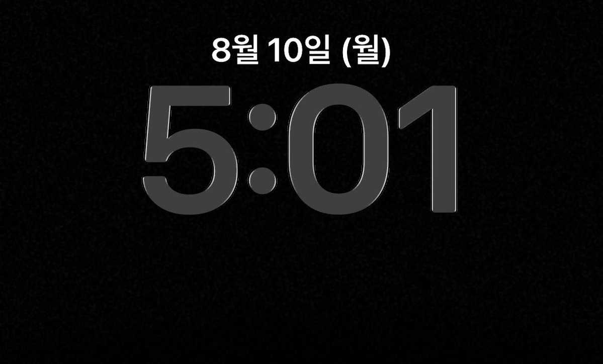 365_rina's tweet photo. 기상한다 https://t.co/K0wDmfmt03