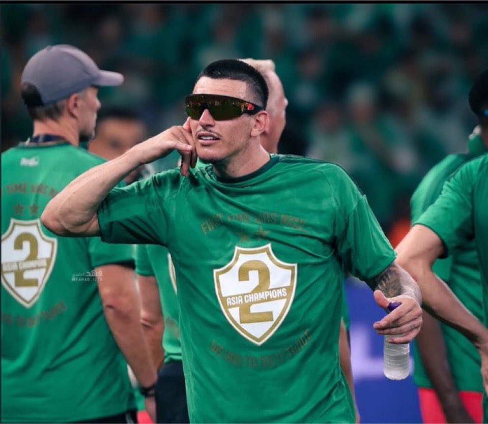 _r7Fs's tweet photo. @FabrizioRomano @Hajes_sa 💚💚💚💚💚💚☝🏼☝🏼☝🏼☝🏼☝🏼☝🏼 https://t.co/gVembtEWeq
