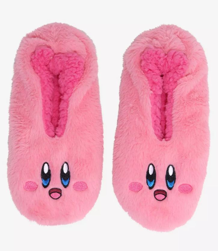 videogamedeals's tweet photo. Pre-Order: Kirby Face Fuzzy Slipper Socks $10.43 via Box Lunch w/ Code: SUMMER26 . https://t.co/acGpILCJeW #ad https://t.co/Ei2DNWFqcb