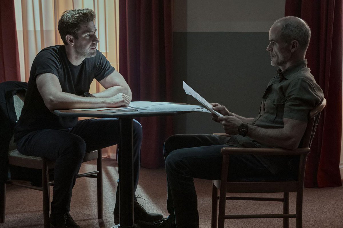 HighJachelle's tweet photo. Michael Kelly continues to show &amp; prove why he’s the right man for the job in any Espionage/ Political Drama thriller.  
#lioness #houseofcards #jackryan #theadjustmentbureau https://t.co/xyxDpGdagY