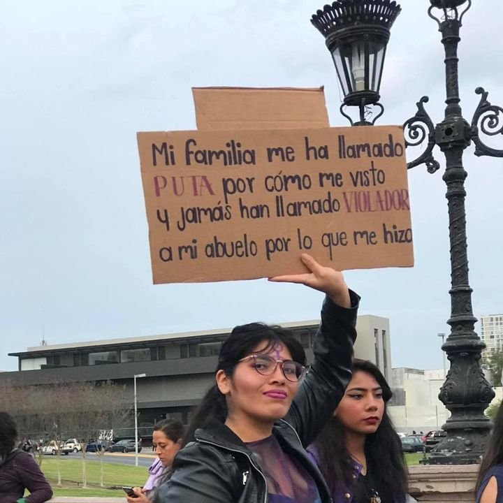 RLuksenburg's tweet photo. No importa en qué país ni en qué época leas esto https://t.co/eCRJvx4lE3