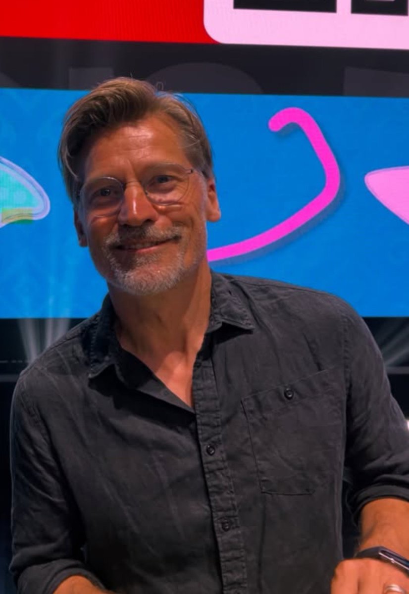 BESTOFNIKOLAJCW's tweet photo. 📸 New photos of Nikolaj at the Comic-Con event. https://t.co/8hJzo1zj9K