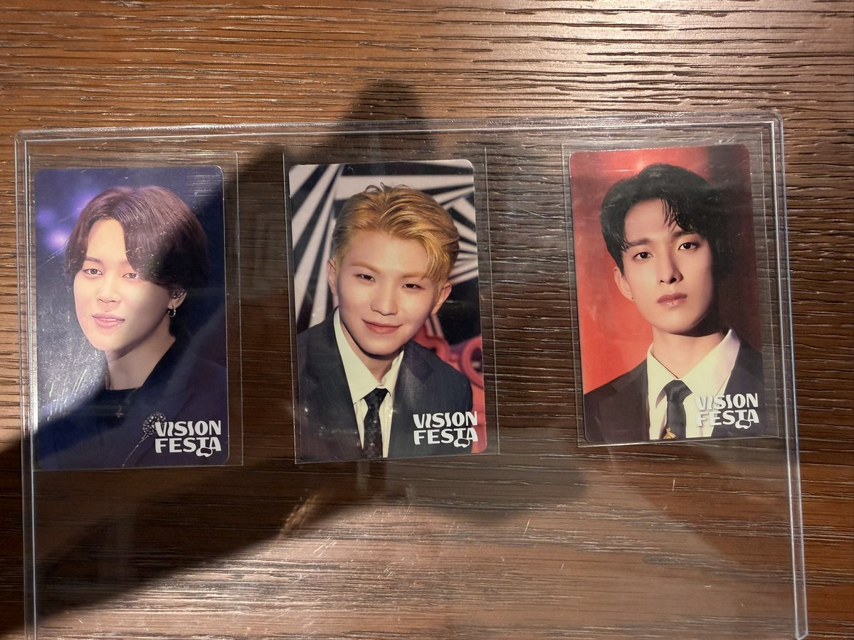gu__chan92's tweet photo. THE FACT MUSIC AWARDS EXHIBITION: VISION FESTA福岡　交換

求】トレカ　jungkook  グク
　　ポストカード　BTS

譲】トレカ　BTS  JIMIN ジミン
                      SEVENTEEN ドギョム ウジ
　　ポストカード　ENHYPEN

よろしくお願い致します🙇‍♀️

#BTS交換 https://t.co/yi8riAfswe