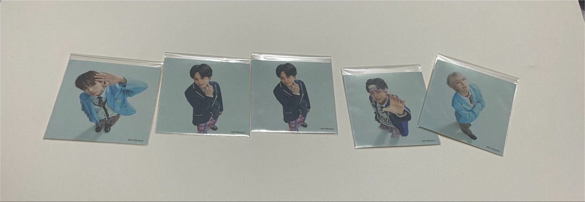 uto_0000's tweet photo. EBiDAN 15th、Yes!東京  封入特典 楽天ブックス 交換 トレカ シール

【譲】画像のもの

【求】トレカは異種交換〇  阿久根>近藤

8.13エビライでの手渡し又は郵送でのお取引となります。

 #EBiDAN譲  #EBiDAN求  #EBiDAN交換 https://t.co/1s83FGcaWt