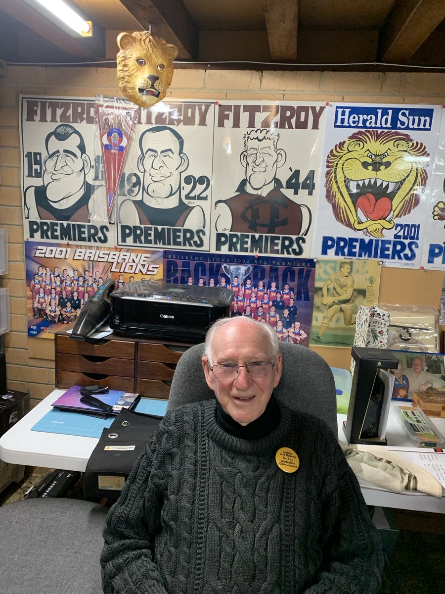 CLAN_AU's tweet photo. Sad news Brian 92 has died Condolences Trish
Brian in StJoseph’s Home #Sebastopol separated 3sisters
Father died when B was 5 #Nun held him in her arms on the balcony & pointed to ✈️
“That’s your Daddy going to heaven”
#FatherlessSons
@brisbanelions_
❤️#Fitzroy #RoyBoy https://t.co/8xu2Yb7cfb