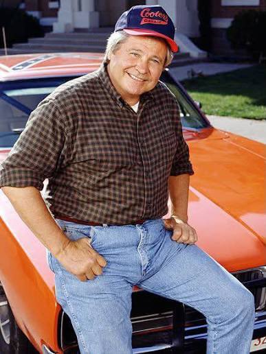 OzarksFlaggers's tweet photo. Rest easy, Cooter. 🕊️

Ben “Cooter” Jones was more than a beloved Dukes of Hazzard character—he was also a longtime SCV member and former Chief of Heritage Operations.

Fly high, Cooter. Give Boss Hogg, Uncle Jesse &amp; Cletus our warm Southern regards. https://t.co/U0uZFDYhKt