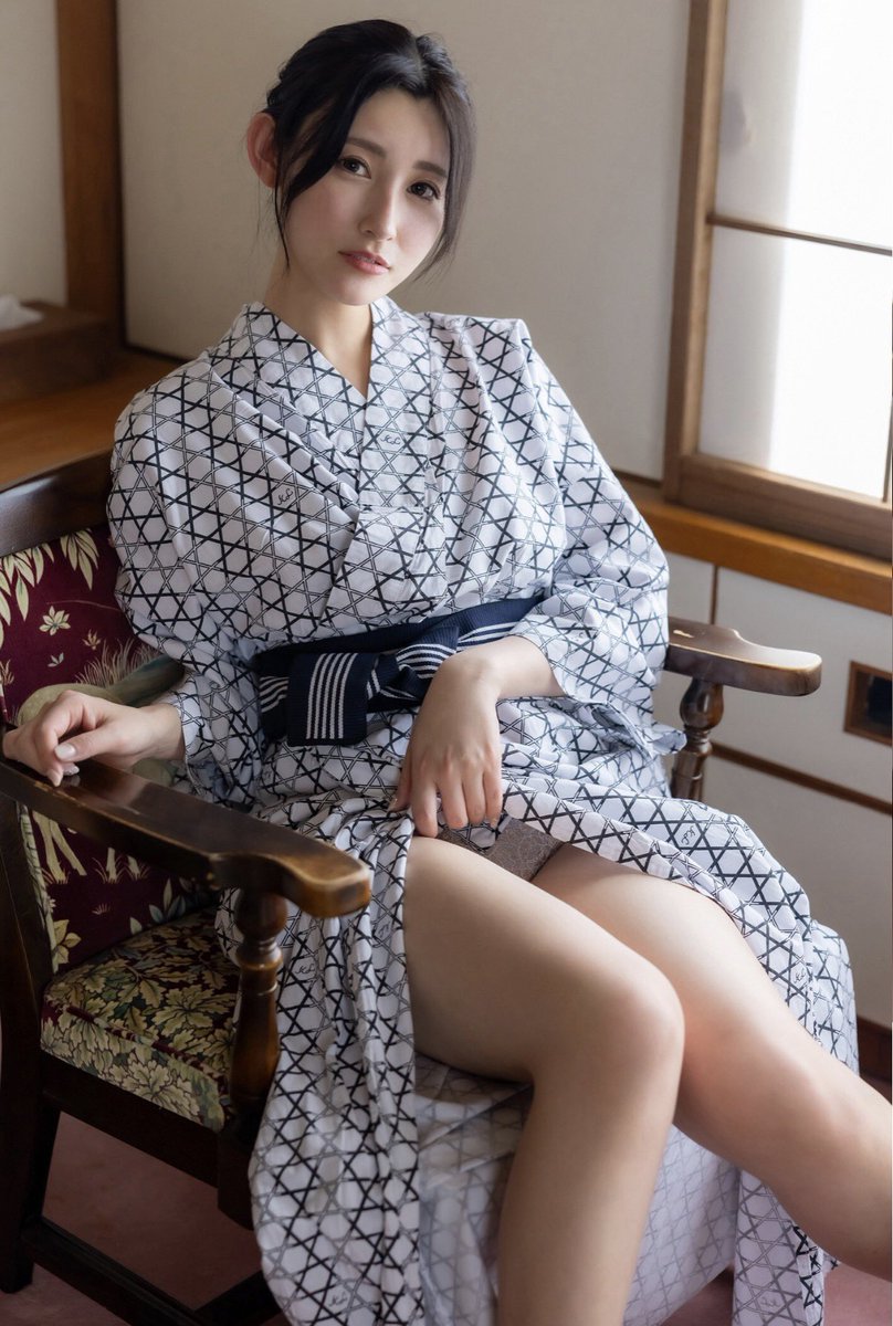 amiami1945's tweet photo. AV女優でお話できるお友達欲しいな💗
いたらDMに来てください///
#貼り合い  #連れオナ  #エロトーク https://t.co/BhgTl1hHG2