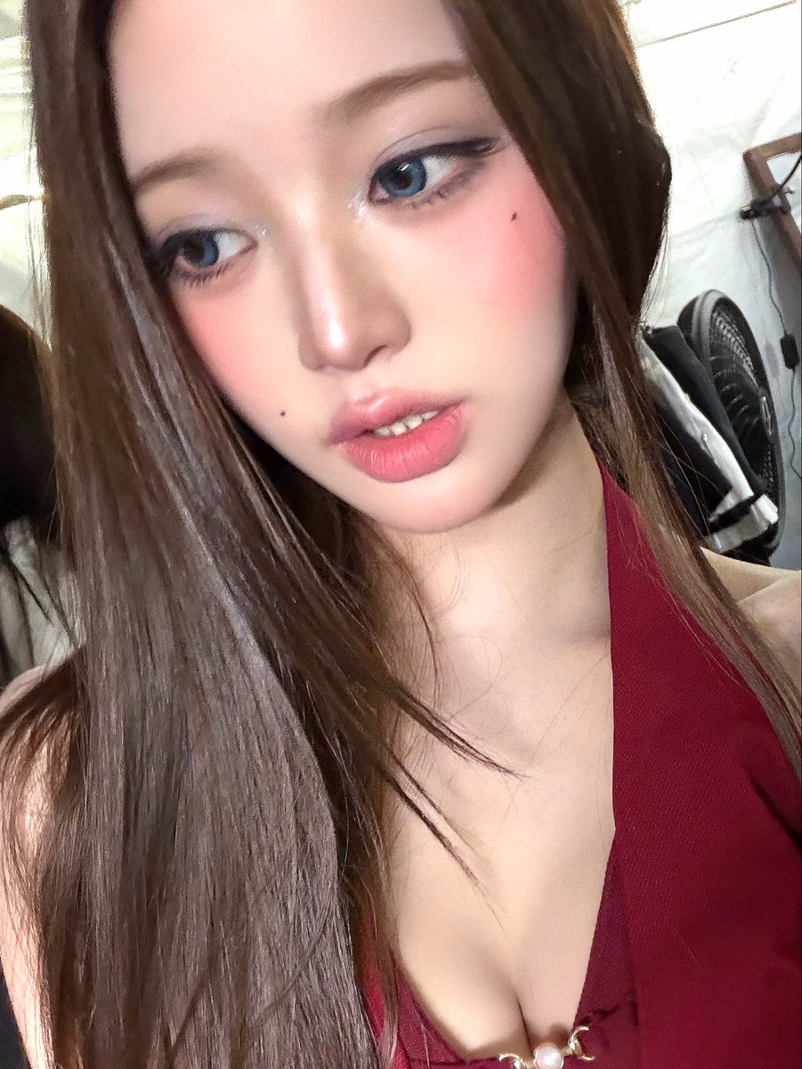 userbbl67's tweet photo. Day 1 of finding new #moots 🍋

—  she / her  
— I respect your groups here
—  ults: aespa, bp, babymon, h2h, kiiikiii, ive, nwjns, meovv+
—  mainly ggs
—  kinda new to #kpoptwt &amp; #stantwt 
—  any fandom is welcome 

♡ / ↻ to be moots 💌 https://t.co/S2KaBXzw6W