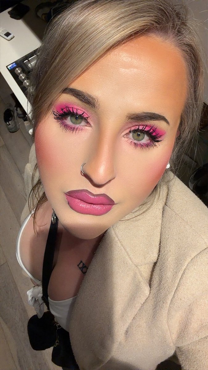 transgirl4you's tweet photo. Me looking up at you daddy xx 

#trans #transgirl #transgender #tgirl #transwoman https://t.co/bN5PfFBx79