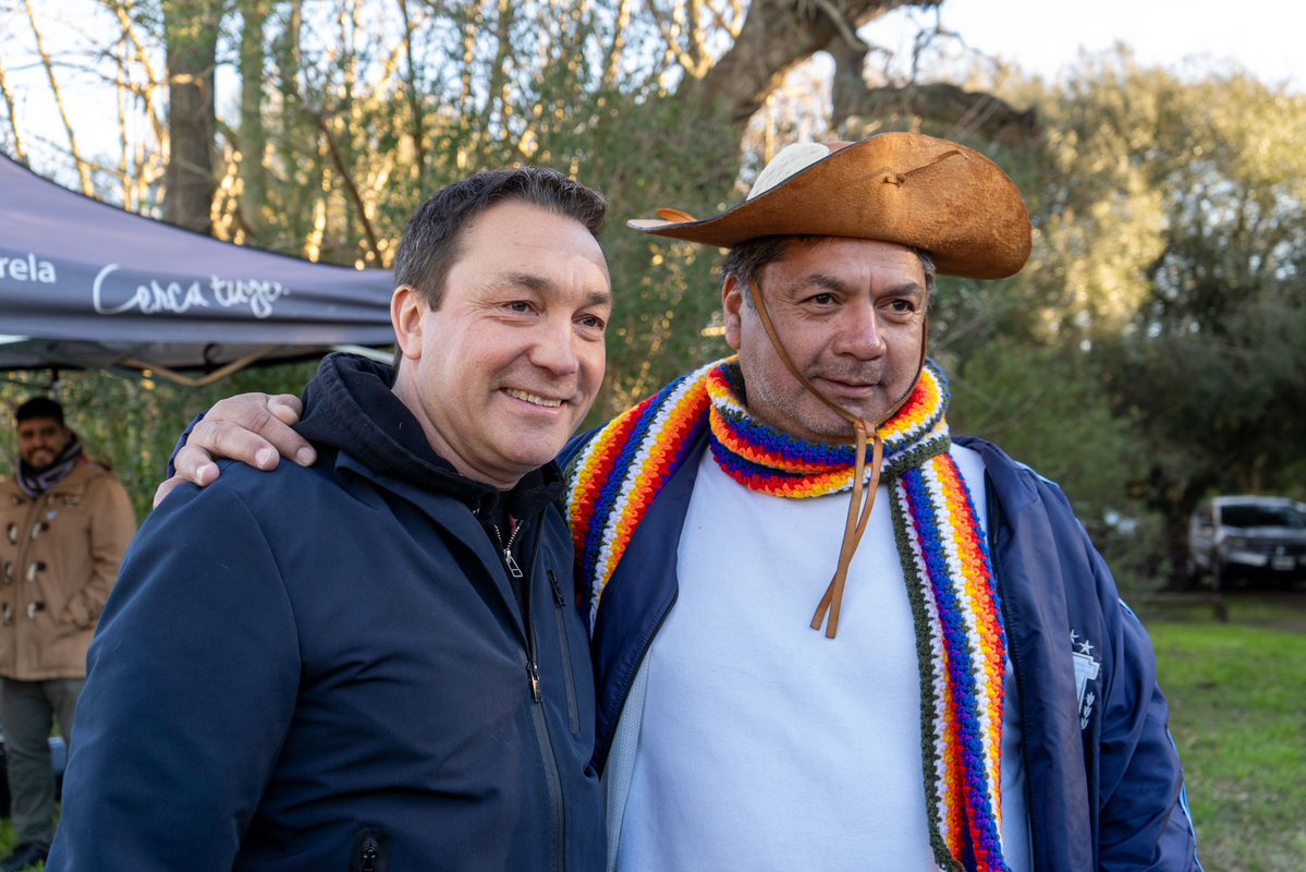 Andreswatsonok's tweet photo. Junto a vecinos y vecinas compartimos la Fiesta de la Pachamama en el Museo Histórico Provincial Guillermo Hudson, una jornada para encontrarnos, agradecer y mantener vivas nuestras tradiciones. 🌱 https://t.co/NpD7MSPbrs