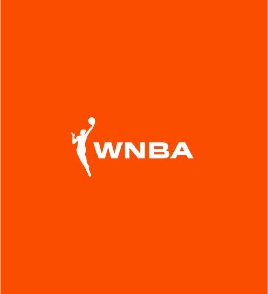 PopBase's tweet photo. Kayla McBride sets the WNBA record for most 3-pointers in a single game, with 10 against the Dallas Wings. https://t.co/sXXTx9LcKd