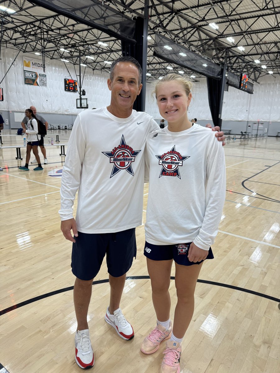 aubreysuds20's tweet photo. I had a great experience at the Blue Star All American camp this weekend. Thanks for the invite. @risingbluestar1 https://t.co/F2hyq9iM4S