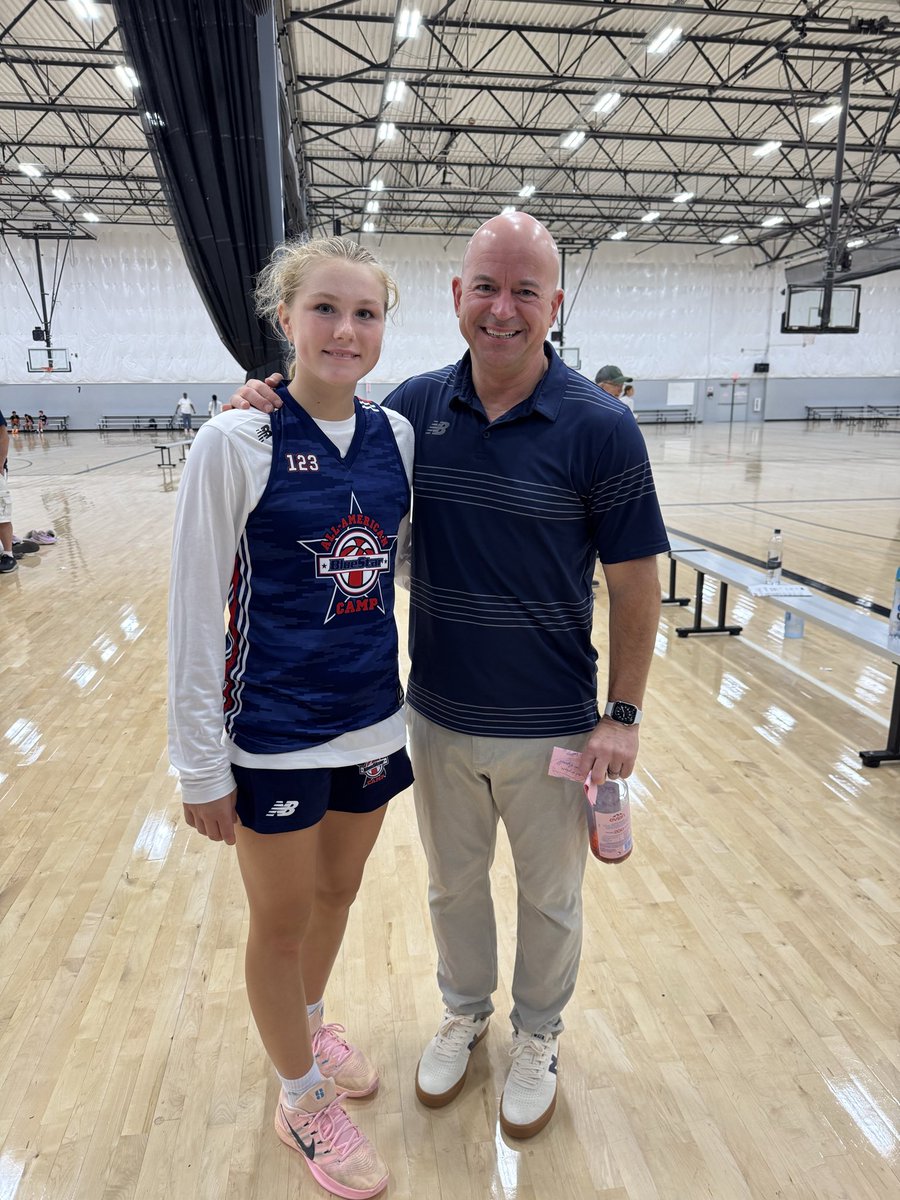 aubreysuds20's tweet photo. I had a great experience at the Blue Star All American camp this weekend. Thanks for the invite. @risingbluestar1 https://t.co/F2hyq9iM4S