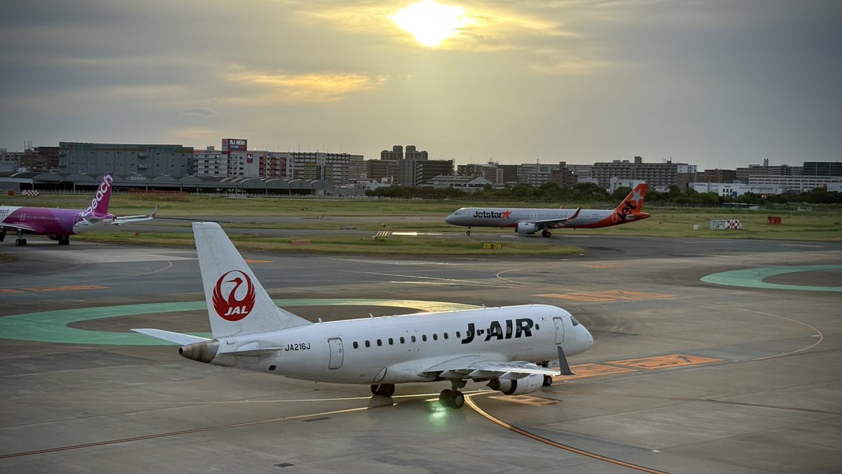 yui_1304's tweet photo. おはようございます🌞

今月、ジェイエアに乗って高知へ✈︎
御翔印集めで周辺の県へも地上ルートで..と考えましたが時間が無いので厳しそうです🫠

なんにせよ久々ジェイエアのエンブラに乗れるので楽しみ🤩 https://t.co/kdWfYZv6Hj