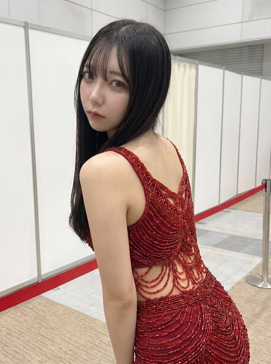 Jeffstone11's tweet photo. "大型新人なのにバチボコにされる新作出しててエグい..." https://t.co/XzPQuTfLOr
