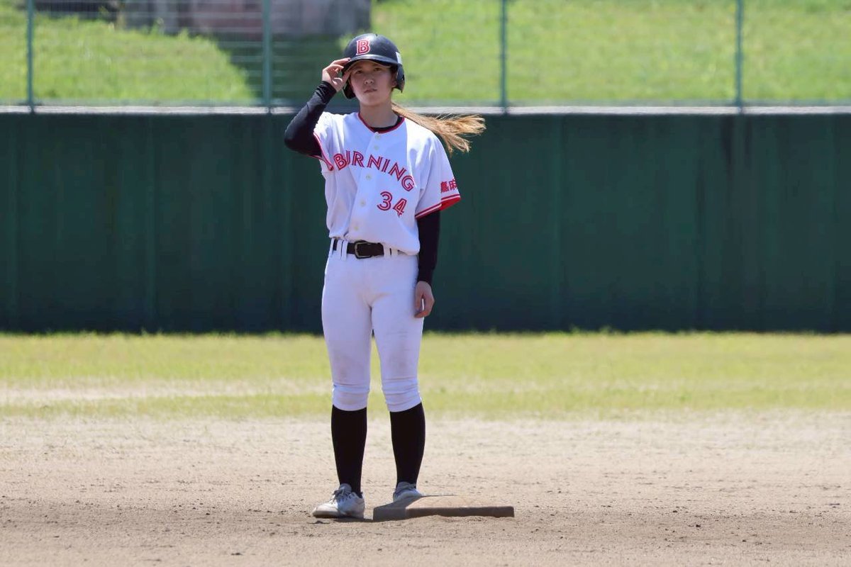 kamashihero's tweet photo. 【女子チーム合同練習のお知らせ】
嘉麻市バーニングヒーローズ女子チームが沖学園さんと合同練習(試合形式7イニング)を行います。

8/11(火)14:00〜
SHOWAハンバーガースタジアム唐津

ご興味持たれた方はぜひ遊びに来てください！ https://t.co/KGU3IcpaQM