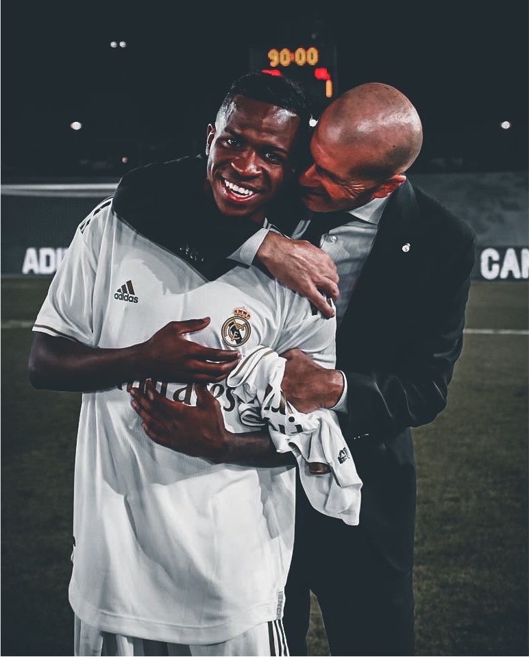 lullvizz's tweet photo. every madrid coach loved vini and he loved them back… except for one i wonder why https://t.co/KozLZGoXKZ