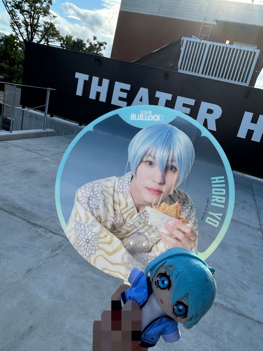 riosa_bl's tweet photo. なんか伸びてるので私の原作の推しを紹介させてください‼️このまま第3弾くらいまで映画化されたら出てくるであろう氷.織（ひおり）くんという子です‼️過去に訳アリでサッカーセンス抜群な京都弁の男の子です‼️この子が出る実写映画を見たい‼️私も実写ブルロの応援頑張ります‼️‼️ https://t.co/sxyvojCL2A