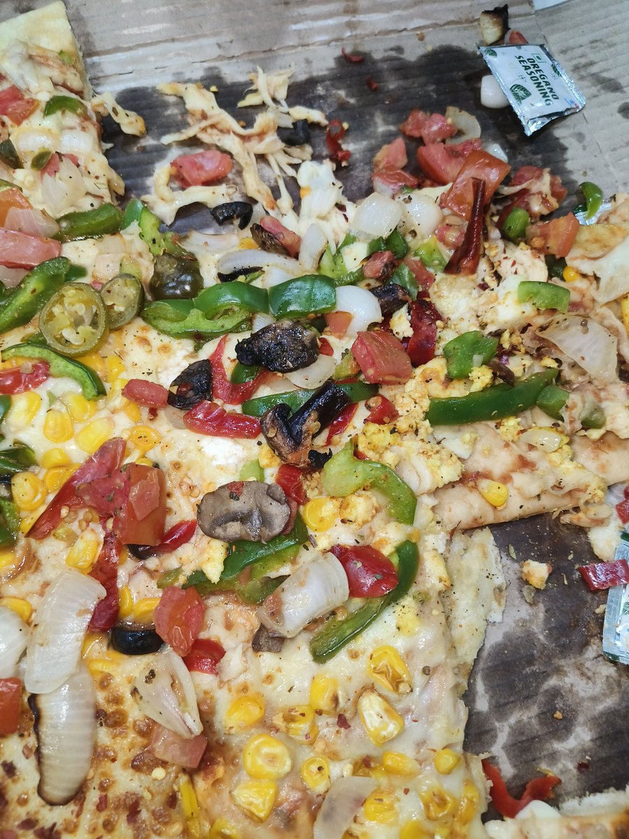 Ftxex1's tweet photo. @dominos @dominos_india The pizza delivered to me was raw/undercooked and had a foul smell, making it unsafe to eat. Photos attached as proof. Please arrange a full refund/replacement and investigate this food safety issue urgently. https://t.co/ak5aXM2762
