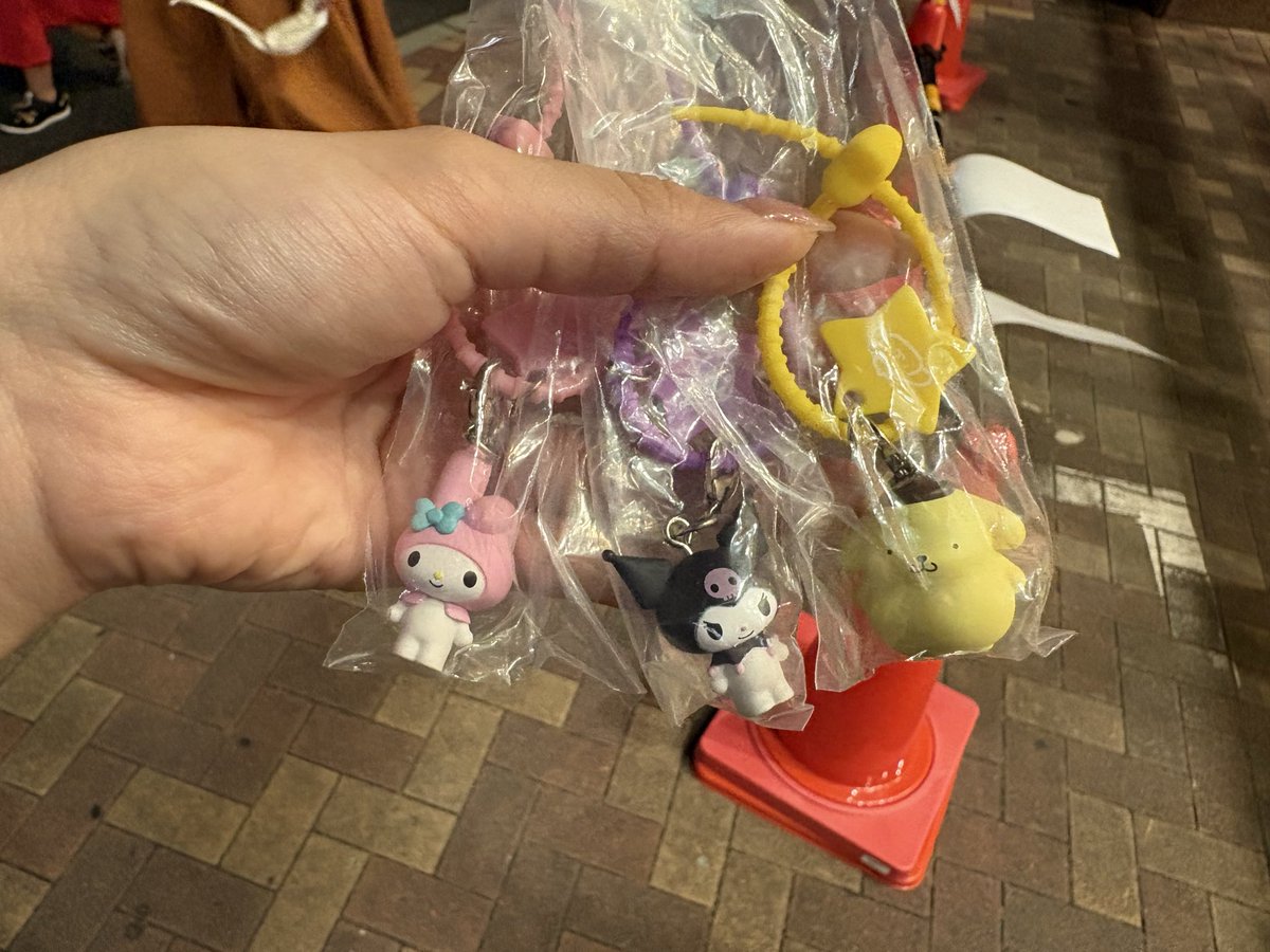 _ice_gaeul's tweet photo. @WASABI_Foagura 初めまして！
当方マイメロ所持しております🥺シナモンと交換は可能ですか？本日から発送可能です！
ご検討よろしくお願い致します🙇 https://t.co/BoOaSXJbiP