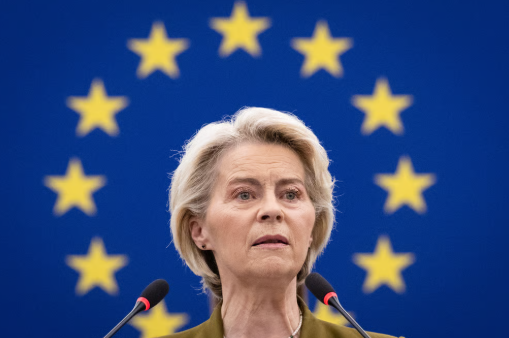ArmstrongEcon's tweet photo. Ursula von der Leyen, an unelected bureaucrat who has never stood for any public election,  has the audacity to call Putin a dictator who at least stands for an election. 

After she got rid of Viktor Orban, she then has sought to create an absolute dictatorship in Europe. She is calling now for effectively that no single country should block the EU again. 

She had completely reversed the promise of a majority vote to prevent any single country from dominating another.