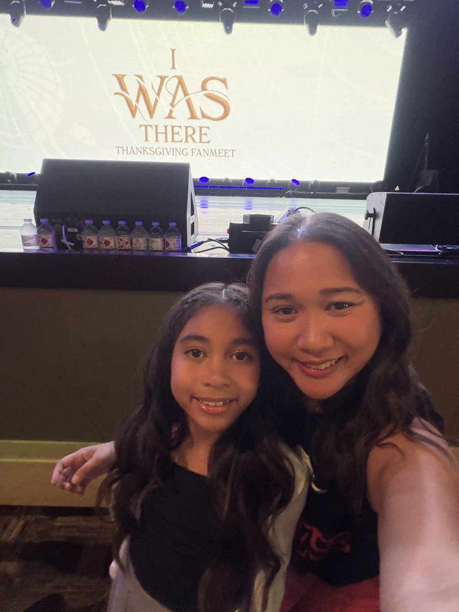 aics819's tweet photo. We’re here!!! So excited!!! Let’s go SB19! 💙

SB19 THANKSGIVING EVENT
@SB19Official #SB19
#SB19IWaSThereUSA_Day2 https://t.co/0Qa54sbFYj