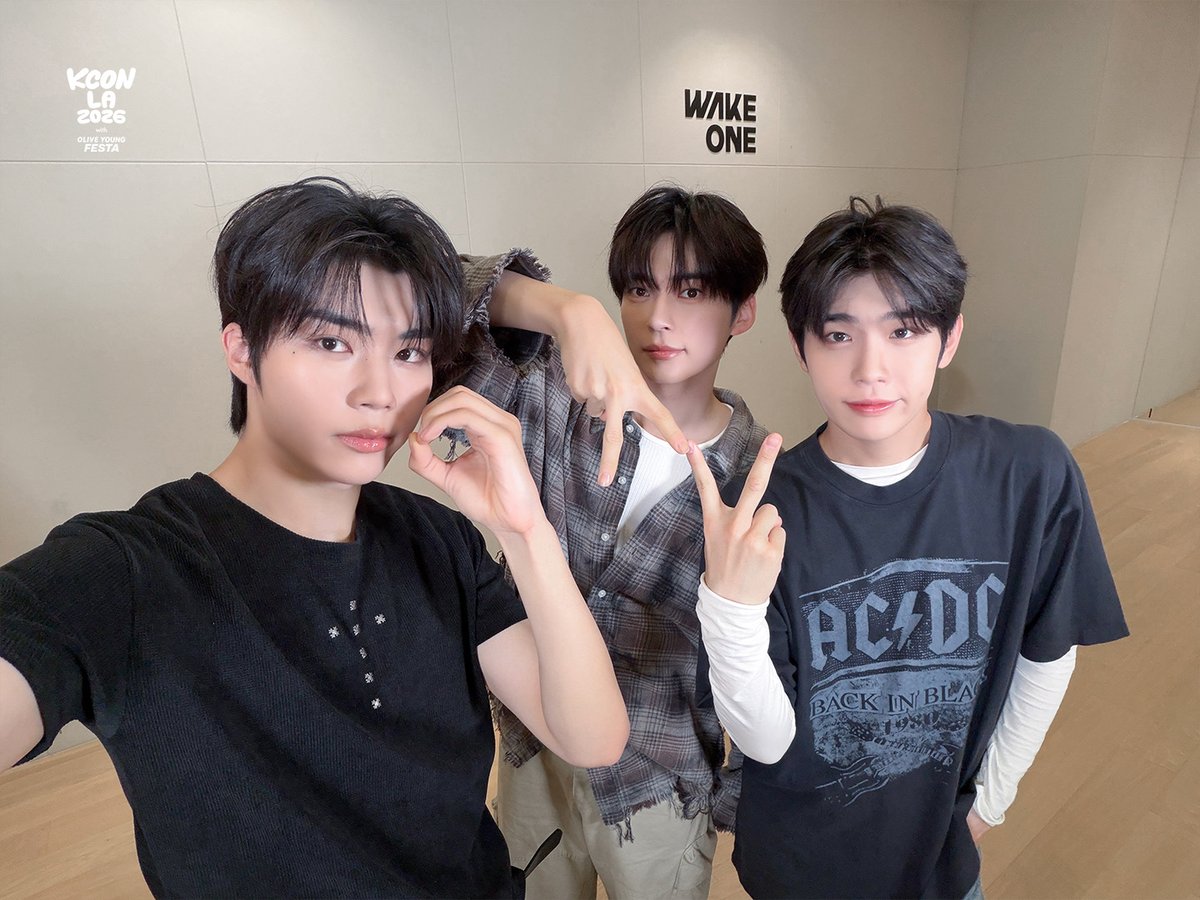 KCON_official tweet picture