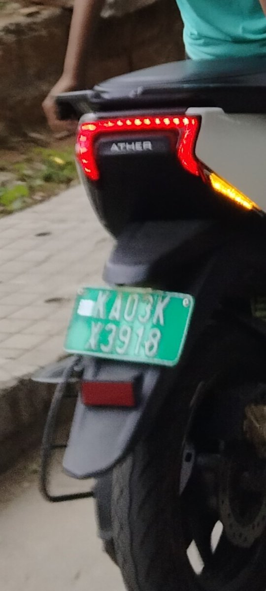 DUCKSWAMY's tweet photo. @blrcitytraffic @BlrCityPolice  please identify the owners of this vehicle and take immediate action. Kids without helmets and riding pillion and doing mad speeds in full traffic. Before something untoward happens fine the owner of this bike and issue a stern warning. https://t.co/jAXiPNl939