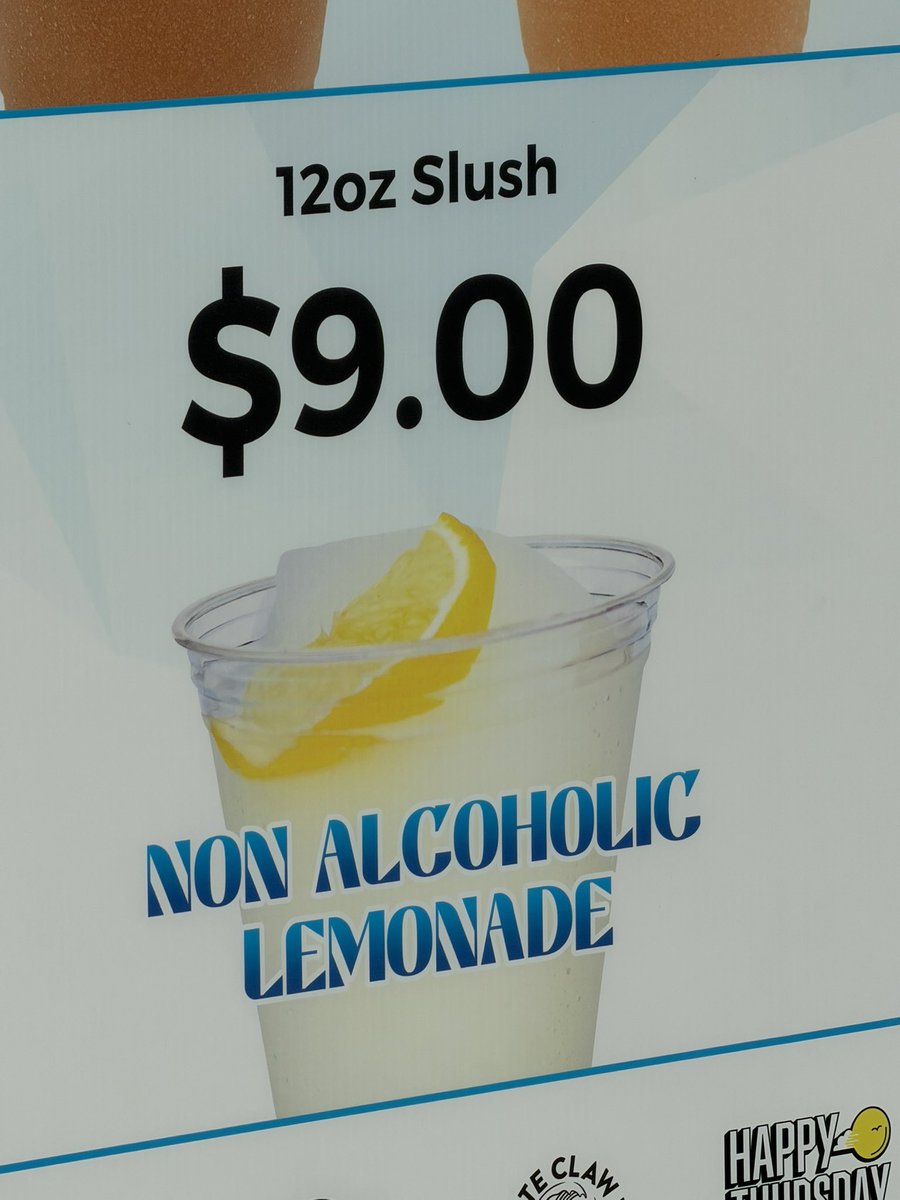 ZachInMillioke's tweet photo. Wisconsin State Fair just created the worlds first non-alcoholic lemonade. They said it couldn’t be done. https://t.co/oRWaNaTf0I