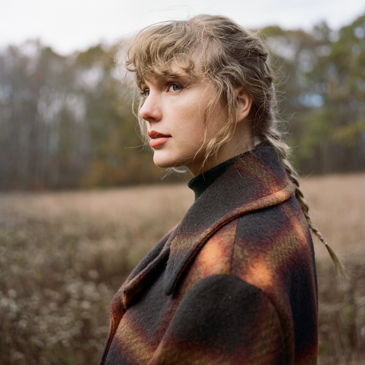 updateswiftbr's tweet photo. TAYLOR AWARDS | MELHOR ÁLBUM 

#10. “evermore” — 8181 (2,92%) https://t.co/xzzkI7mGRH