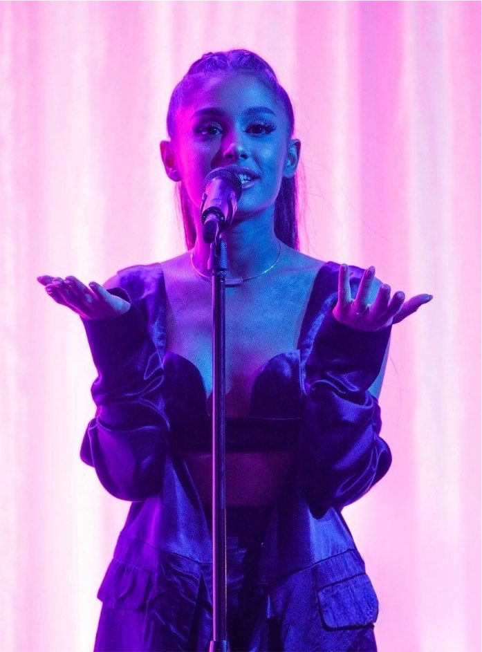 greedy4arii's tweet photo. https://t.co/AFUchR5wea