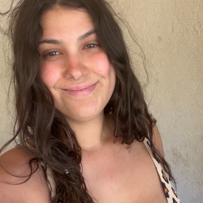 alydoesitall's tweet photo. #NewProfilePic https://t.co/6JykrySjJe