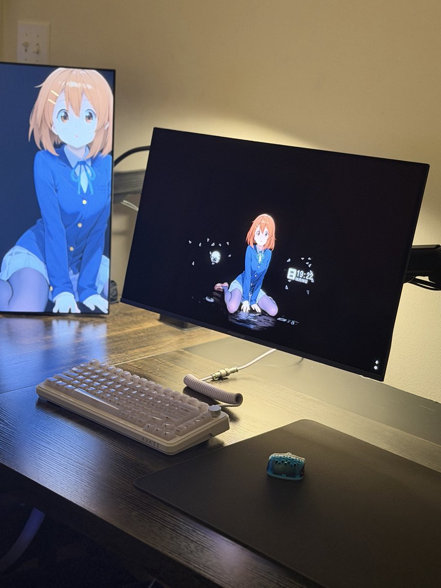 wowsokind's tweet photo. Got my first OLED today😱😱😱!!!!
It’s better than I thought. https://t.co/jZqgxTd5G8