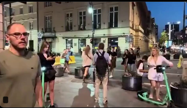GaryWmMyers's tweet photo. #Islam in #Europe > #Italy refuses half million regular irregulars from #Spain; #German uploads video of girlfriend getting beat up by #Syrians - gets #fined; Did the #IRA really threaten #Ireland? #Poland w/o the #ReligionofPeace
https://t.co/keOxSmRyn2 https://t.co/zmPKJmNX78