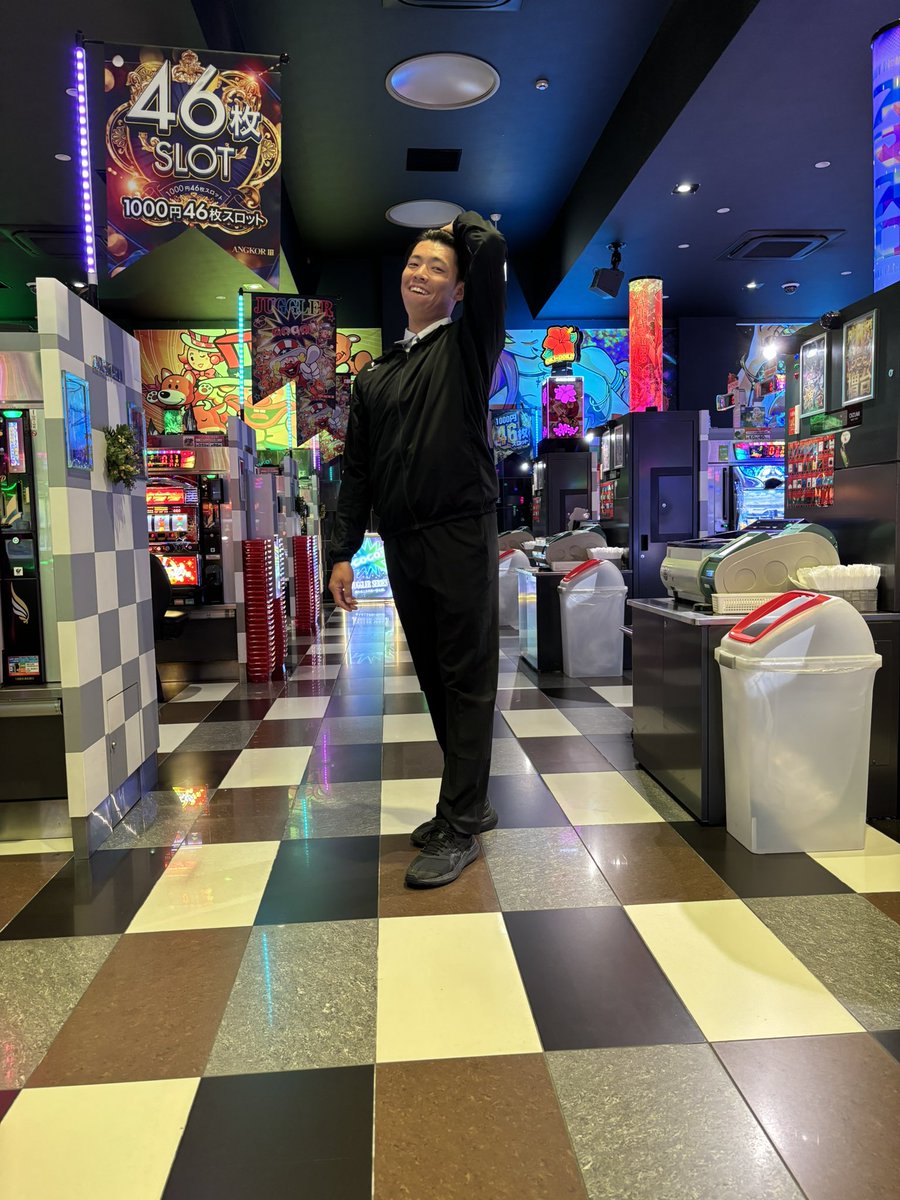 angkor3n's tweet photo. おはようございます
アンコールIIIです！

本日、8月1️⃣0️⃣日(月)
全館9時オープン👊

みなさまのご来店お待ちしております(^^)
#アンコールIII 
#アンコール3 https://t.co/loaifnXmtL